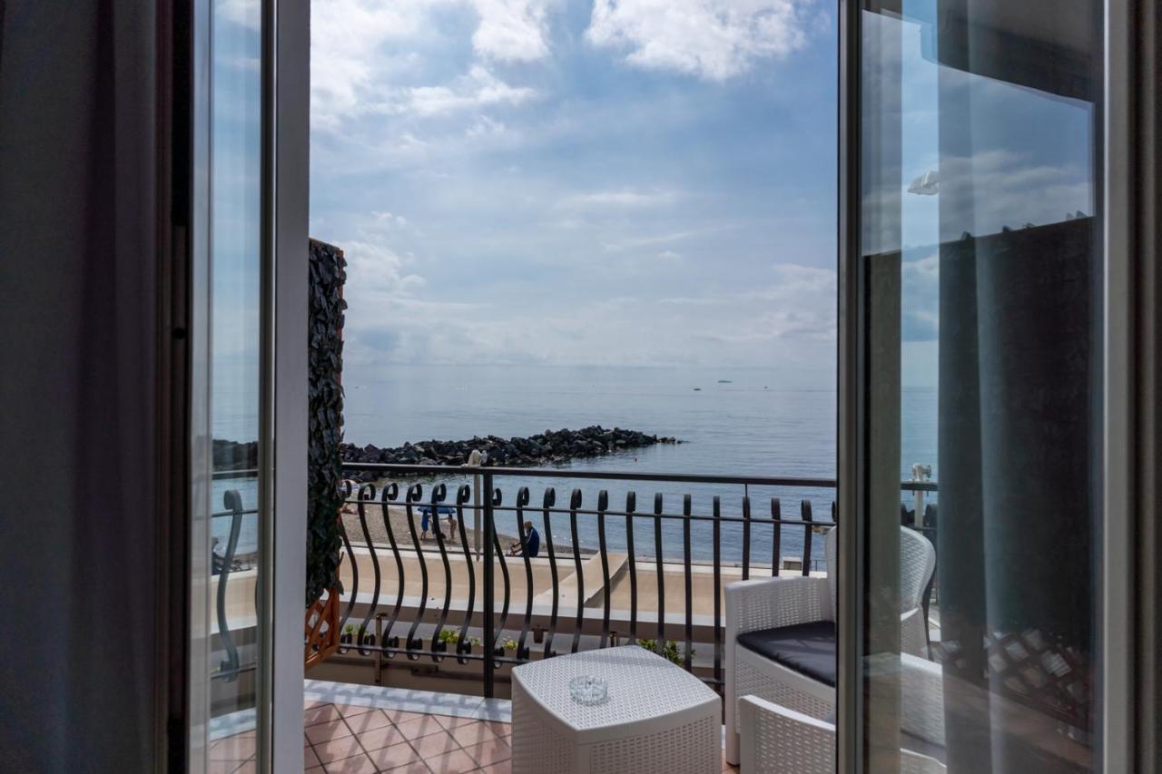 Teddu B&B Giardini Naxos Exteriér fotografie