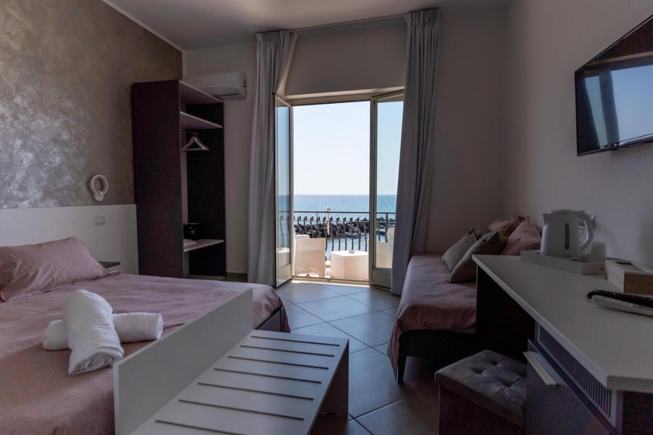 Teddu B&B Giardini Naxos Exteriér fotografie