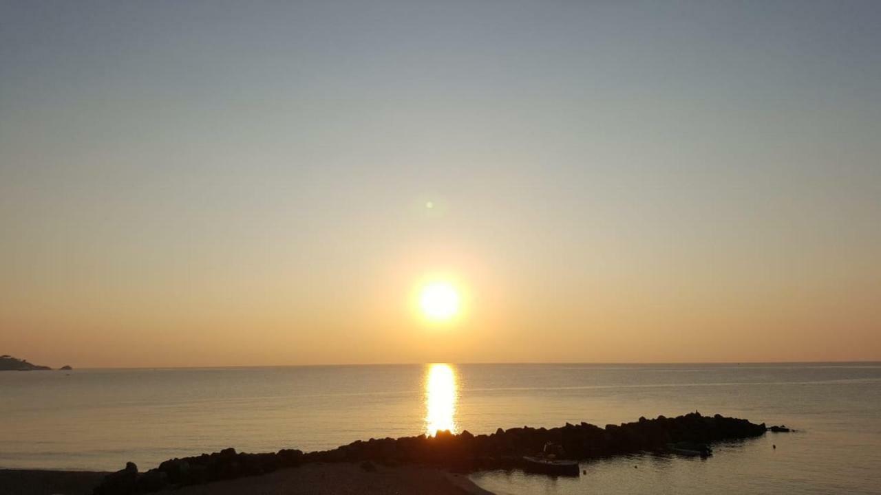 Teddu B&B Giardini Naxos Exteriér fotografie